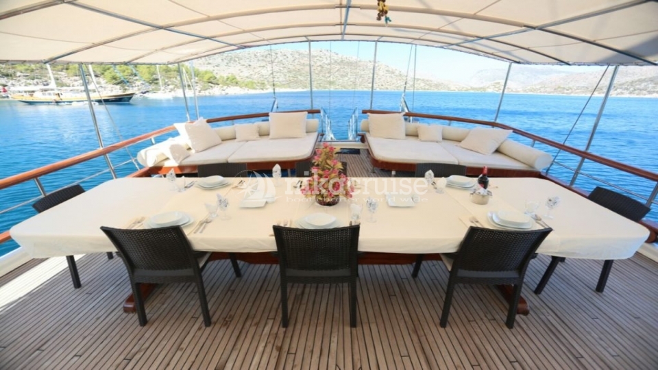 4967 YACHT MESUT OL Comfort Yacht
