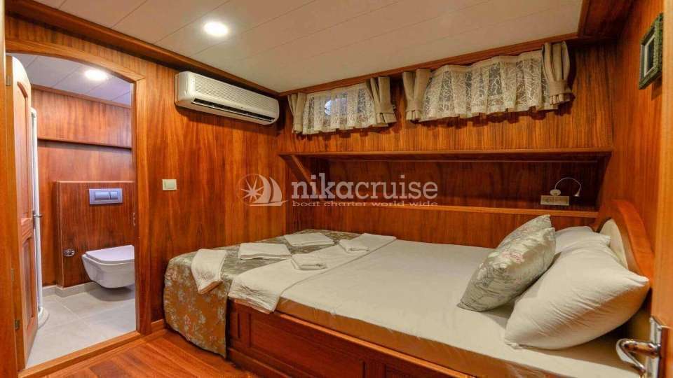 3354 YACHT LYCIAN PEARL Luxury Yacht