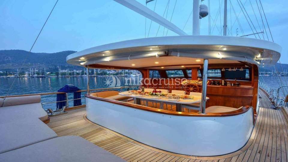 3364 YACHT LYCIAN PEARL Luxury Yacht