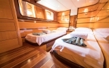 7522 MOTORYACHT BORMUS 1 