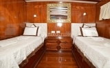 3115 YACHT HOLIDAY 10 Luxury Yacht