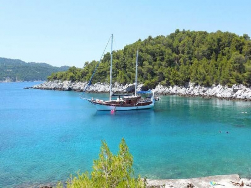 YACHT ANATOLIE