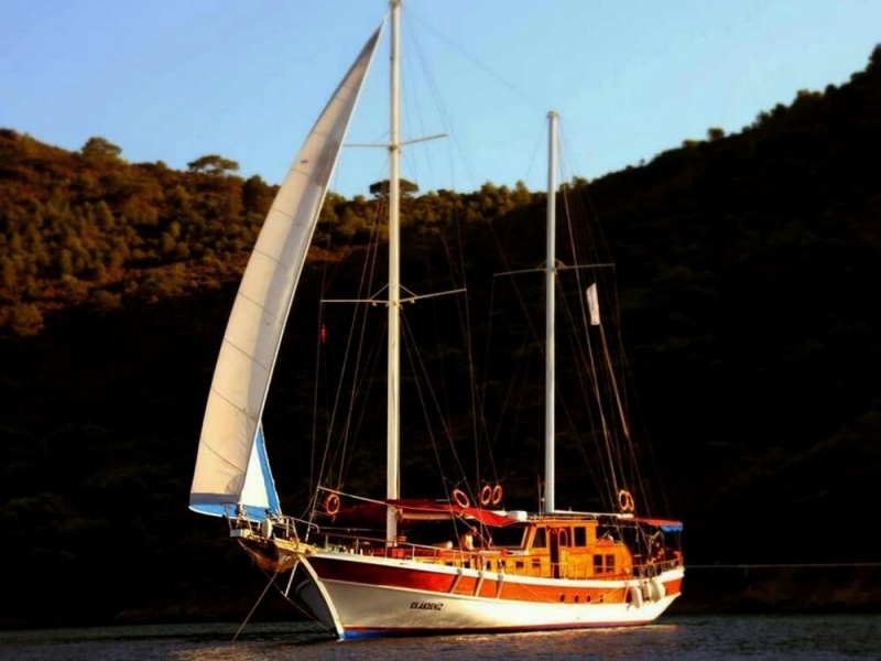 YACHT ES AKDENİZ