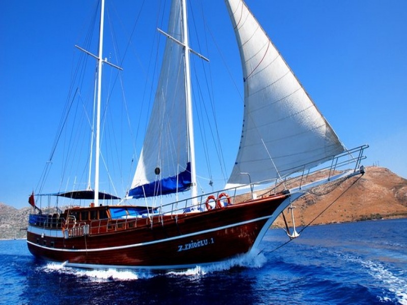 YACHT ZEKİOGLU